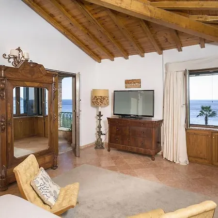 Seafront Bliss Villa *