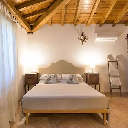Villa Seafront Bliss Letojanni