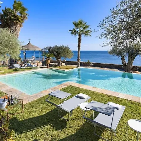 Seafront Bliss Villa *
