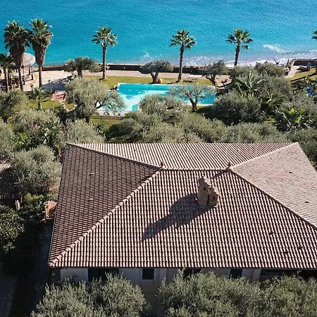 Seafront Bliss Villa *
